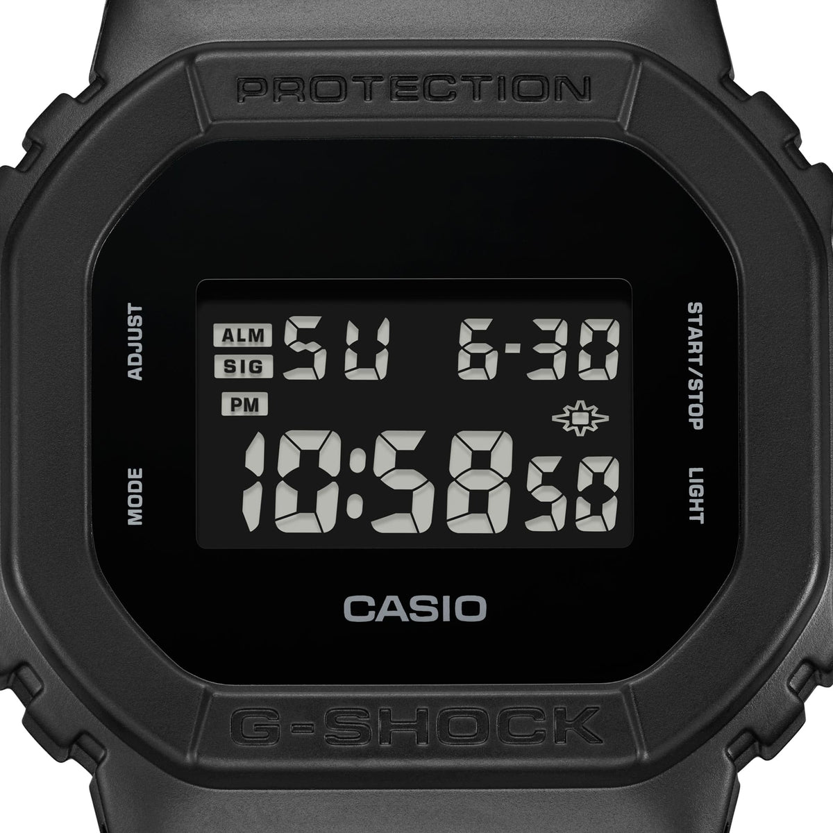 CASIO G-SHOCK DW-5600UBB-1ER originale – dettaglio display digitale orologio quadrato total black