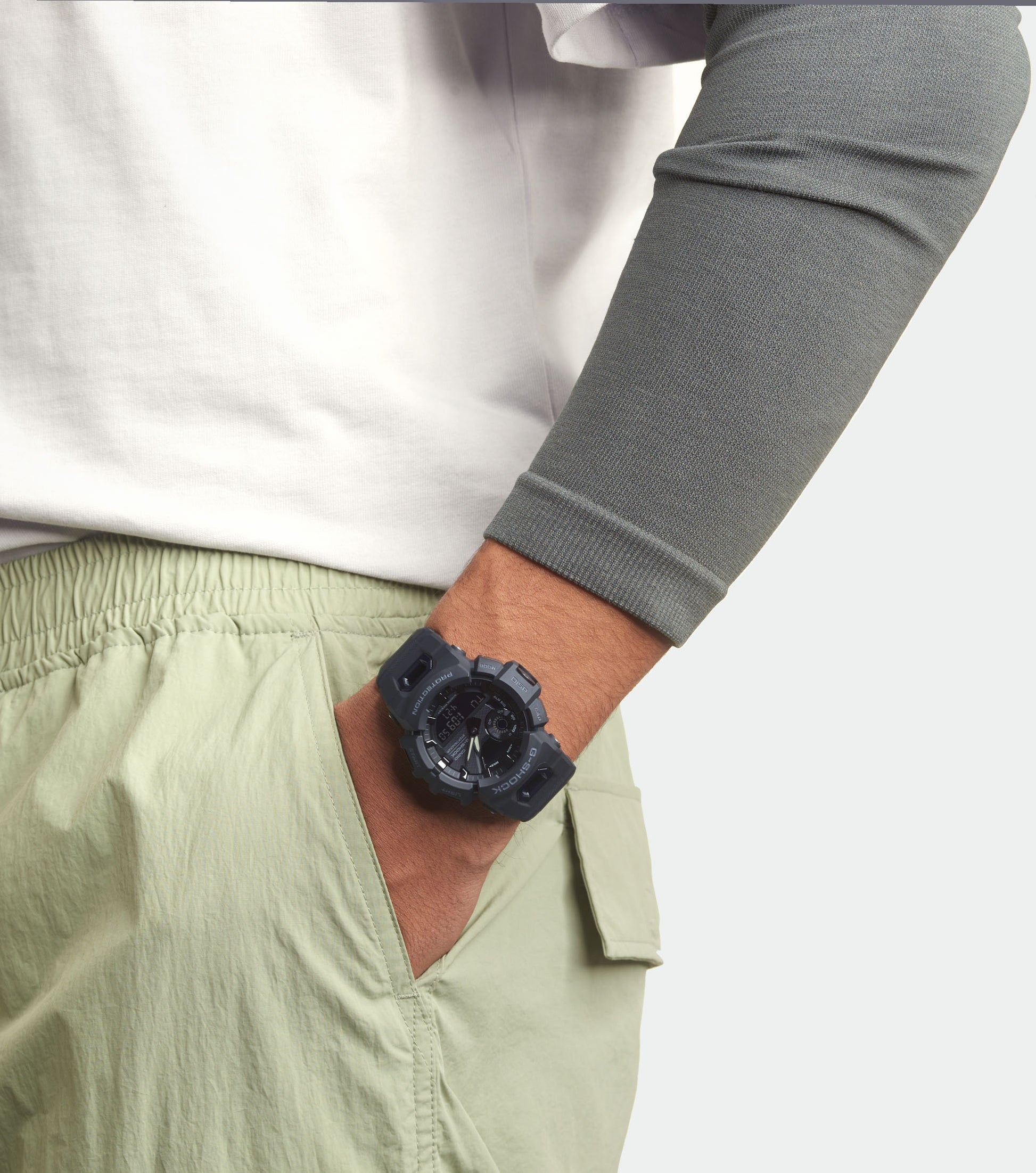 CASIO G-SHOCK nan originale – vista cinturino orologio uomo (resistente 200m, antiurto, design sportivo)