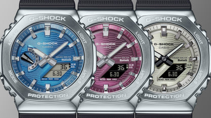 CASIO G-SHOCK GBM-2100A-2BER originale – dettaglio tecnologia e materiali (Bluetooth, Tough Solar, 200m, Carbon Core Guard)
