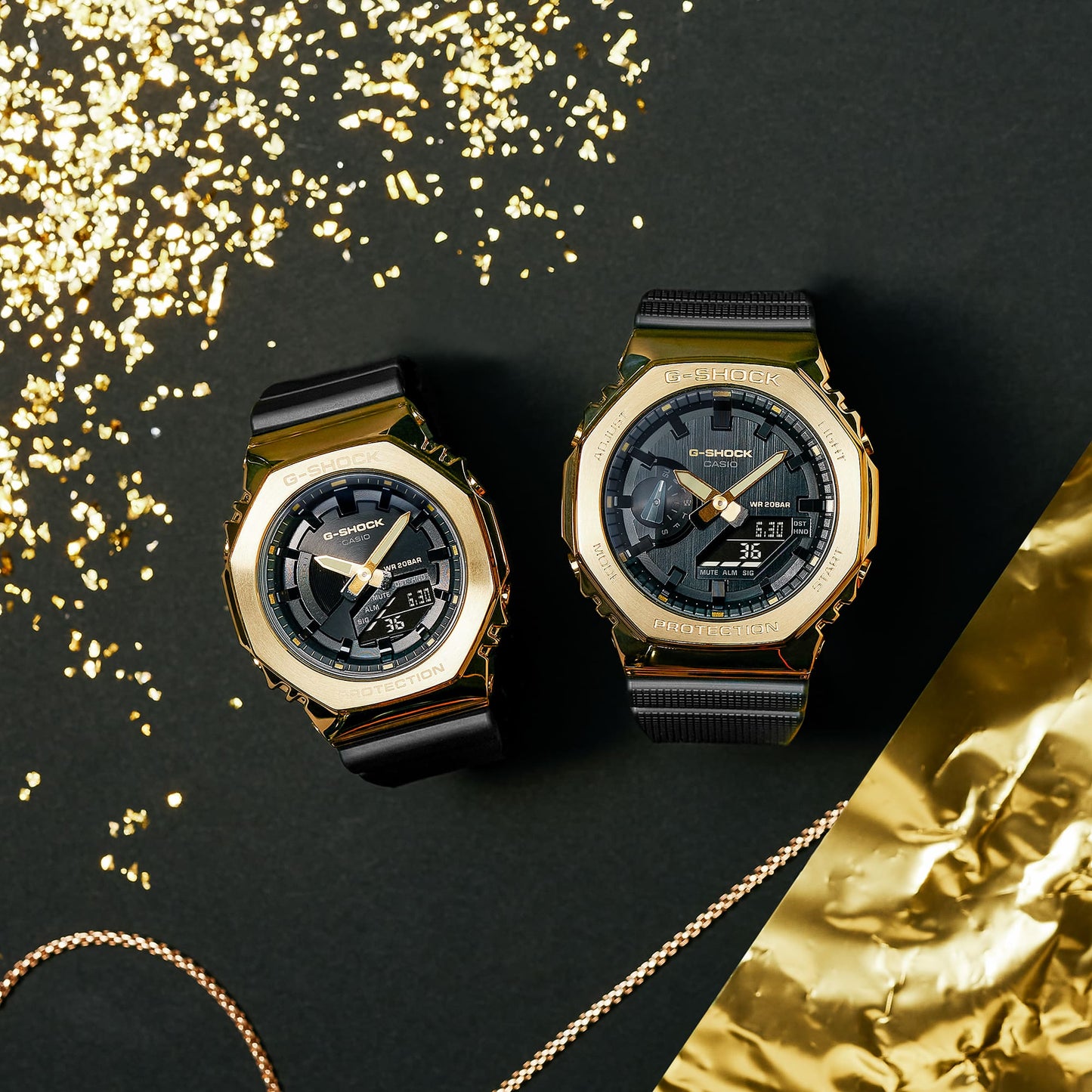 CASIO G-SHOCK GM-2100G-1A9ER originale – lifestyle ambientato 2 (Shock Resist, 200m, cassa metal, analogico-digitale)