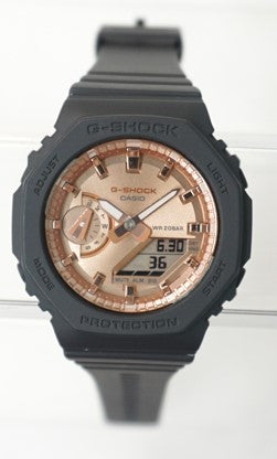 CASIO G-SHOCK nan originale – dettaglio quadrante orologio uomo (resistente 200m, antiurto, design sportivo)