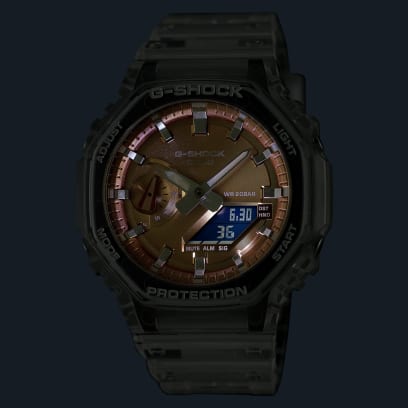 CASIO G-SHOCK GA-2100BM-7A5ER originale – dettaglio illuminazione (Carbon Core Guard, 200m, analogico-digitale)