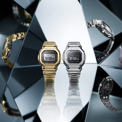CASIO G-SHOCK GMW-BZ5000GD-9ER originale – immagine hero con modello silver a confronto (full metal)