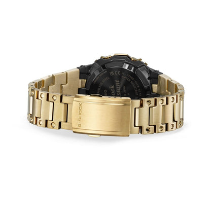 CASIO G-SHOCK GMW-BZ5000GD-9ER originale – dettaglio chiusura e bracciale gold (stile urbano)